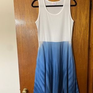 Medium LulaRoe Nicki (with POCKETS!)